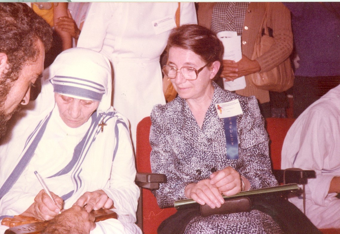 Anna con Mdre Teresa
